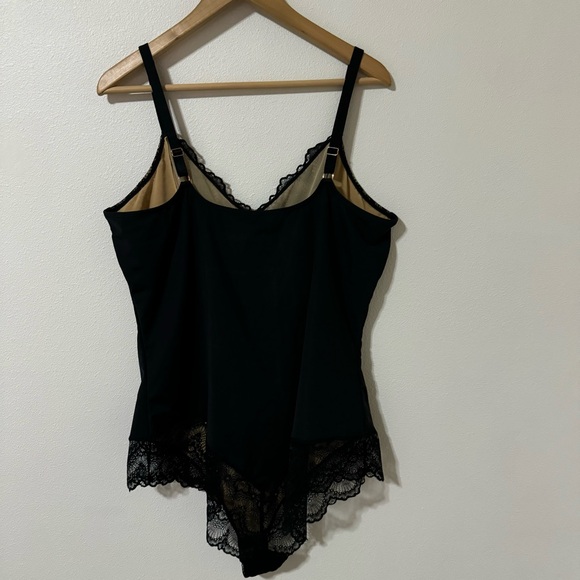 Pinsy Sculpting Lace Shapewear Bodysuit Black Lace Compression NWT-3X Long - Picture 4 of 15